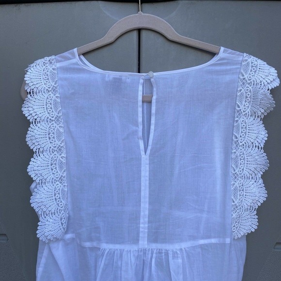 Chelsea 28 Women’s white Ruffled A-Line Embroidery Blouse Sz S - Picture 8 of 8